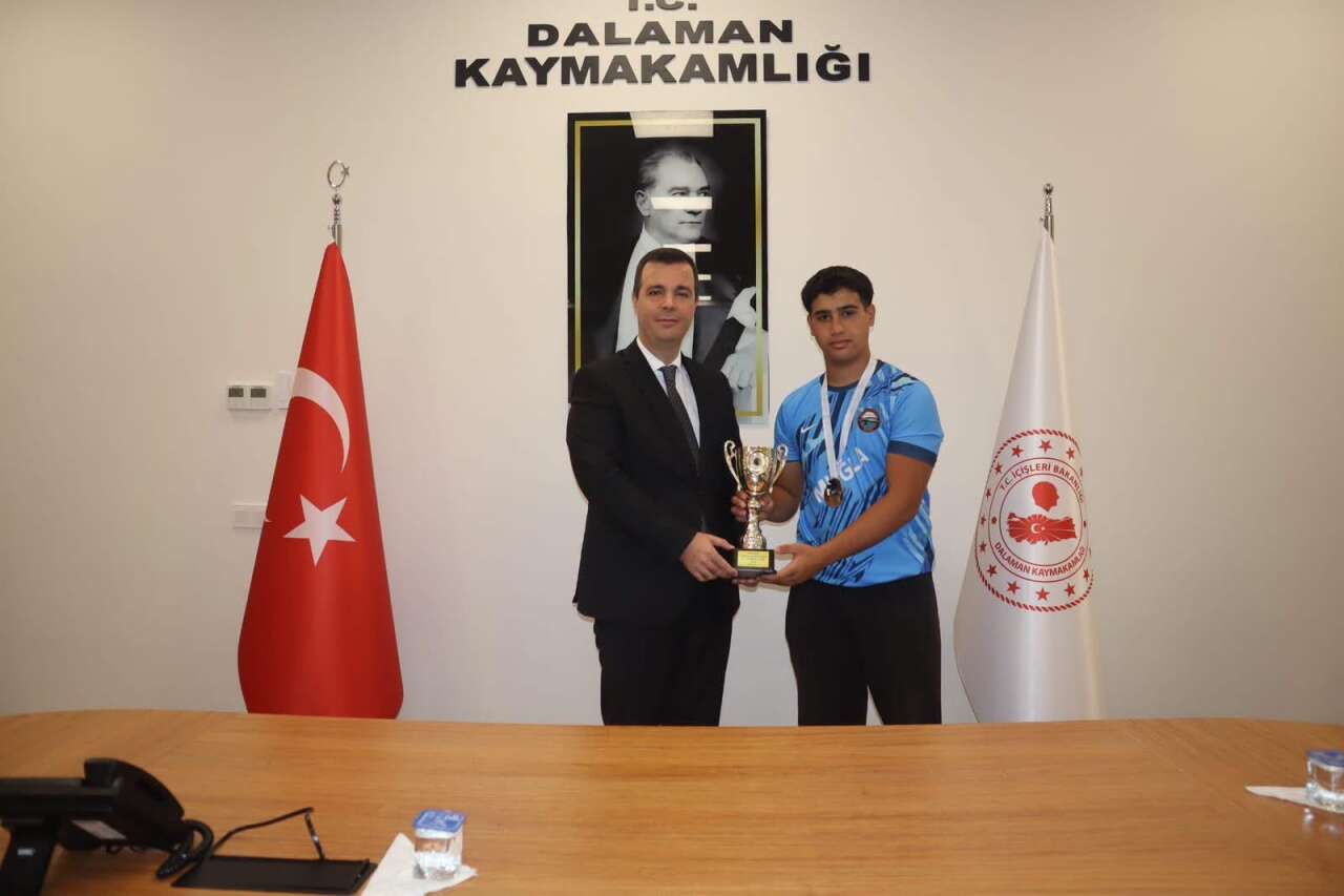 Türkiye Şampiyonu Dalaman Sarsala Spor Kulübü’nden Kaymakam Ferhat Vardar’a Ziyaret 2